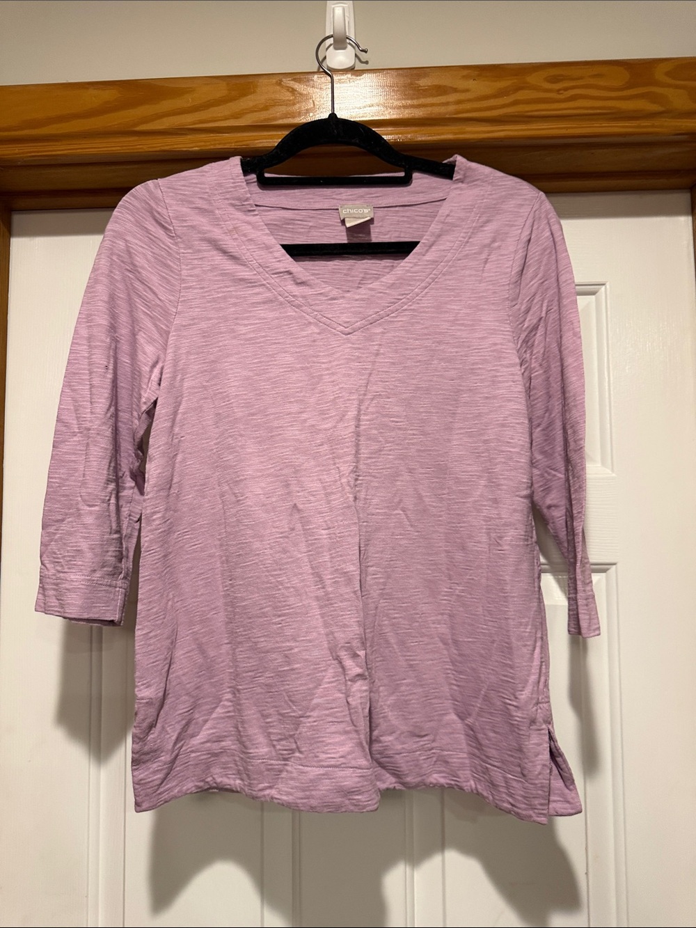Chico's Light Lavender V-Neck Long Sleeve Tee